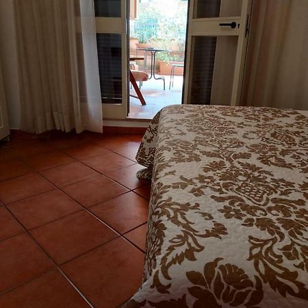 גרוסטו Gemini Camere E Suites מראה חיצוני תמונה